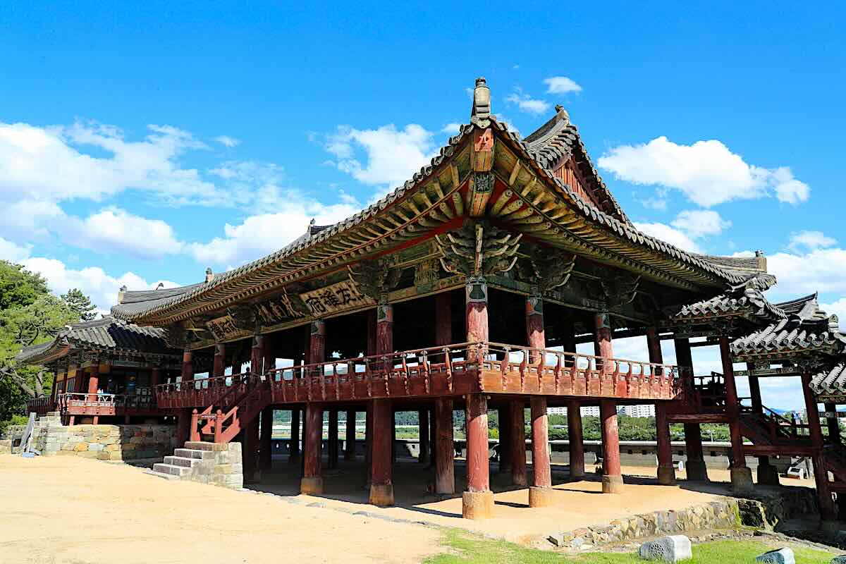 Gyeongnam Attractions Earn Strong Showing in Nationwide Tourism Vote